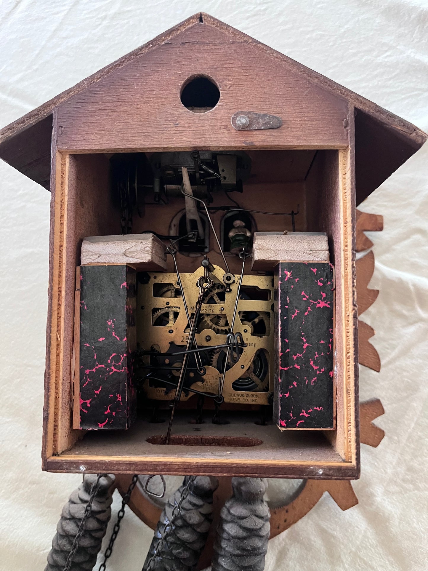 Relojes Cucú de madera – originales y con encanto atemporal