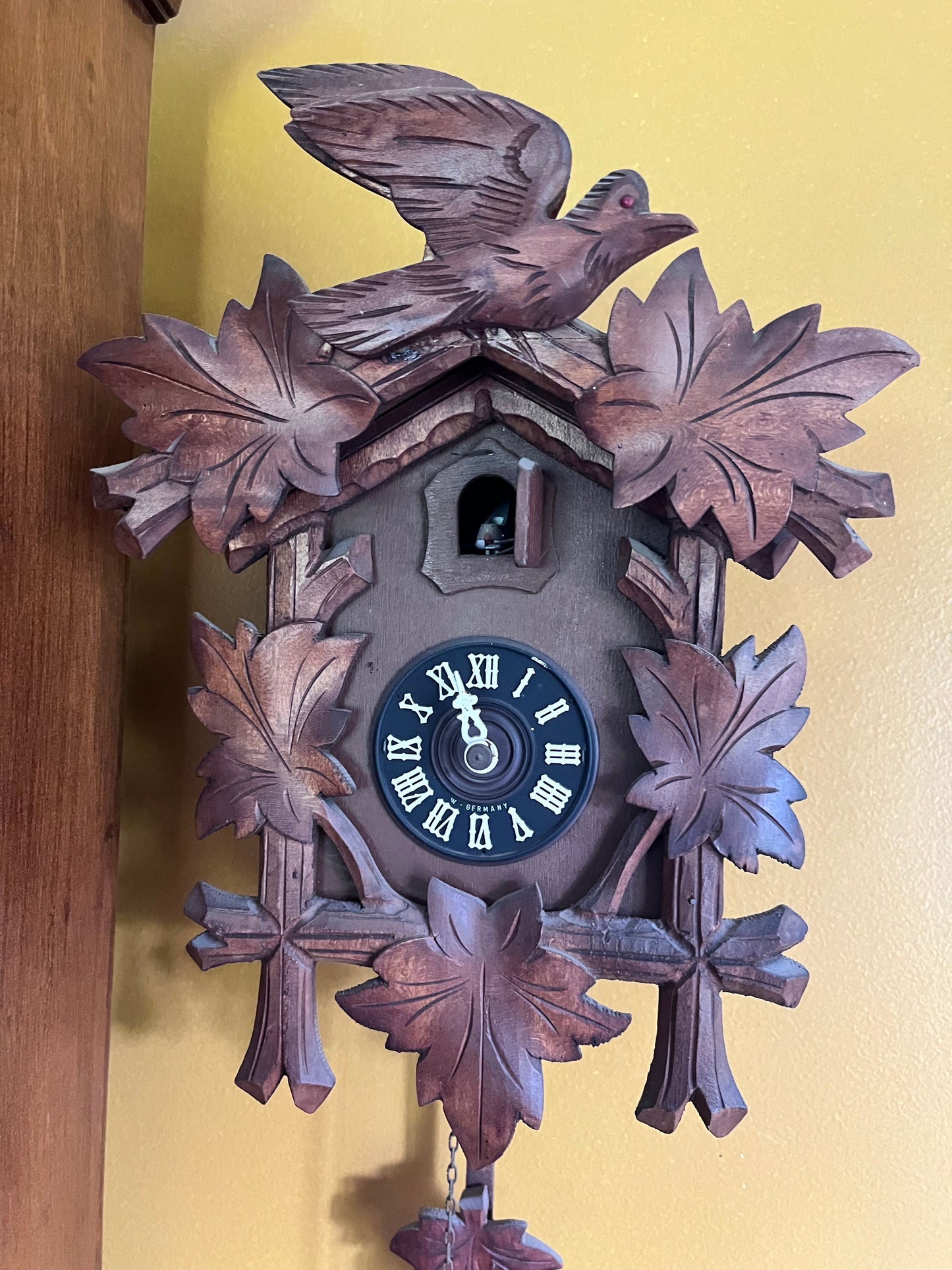 Relojes Cucú de madera – originales y con encanto atemporal