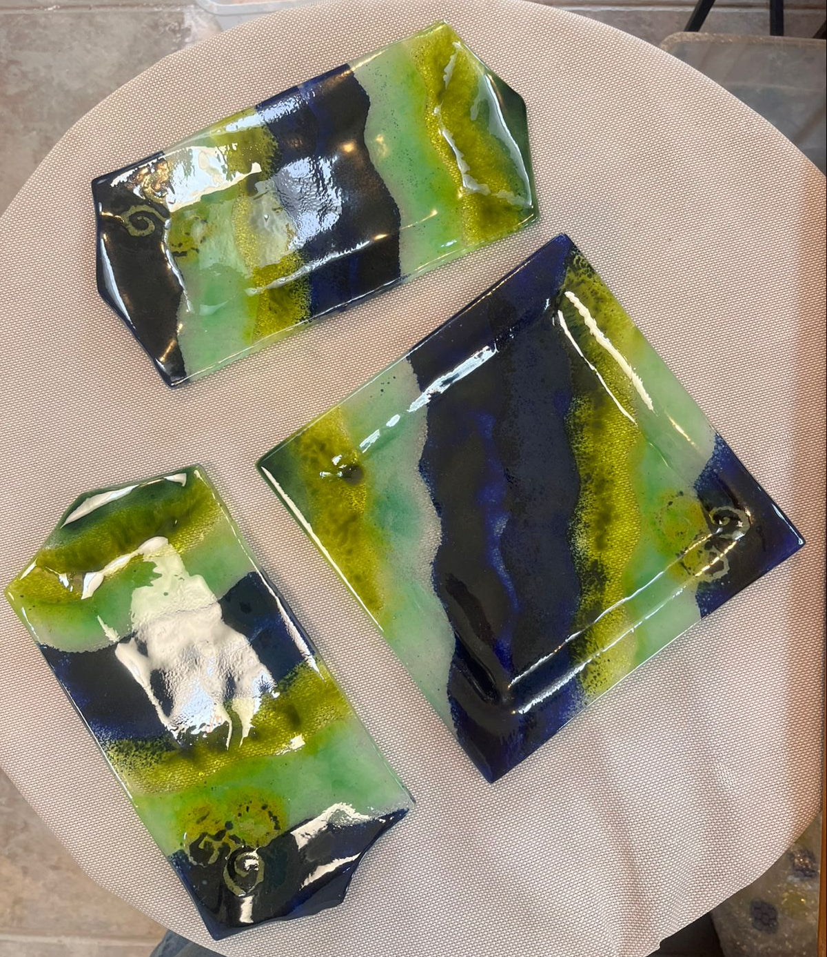 Platos cuadrados 16x16