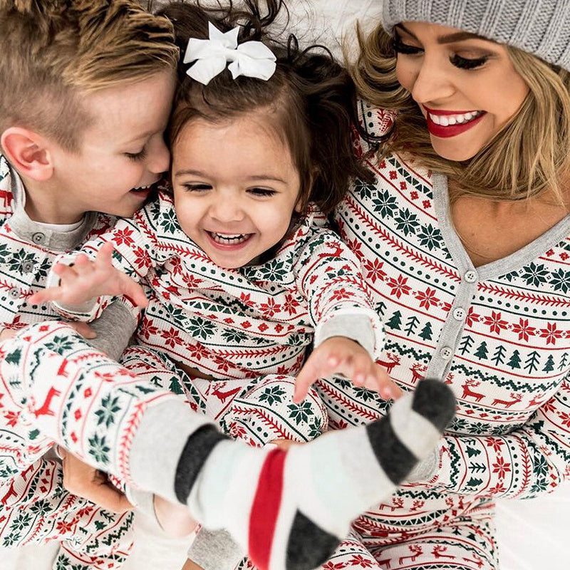 Pijamas de Navidad para la Familia: Conjunto de Ropa para el Nuevo Año para Papá, Mamá, Niños y Bebés. Ropa para la Familia. COMPRA INTERNACIONAL