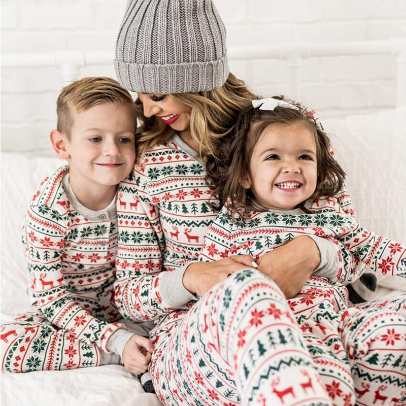 Pijamas de Navidad para la Familia: Conjunto de Ropa para el Nuevo Año para Papá, Mamá, Niños y Bebés. Ropa para la Familia. COMPRA INTERNACIONAL