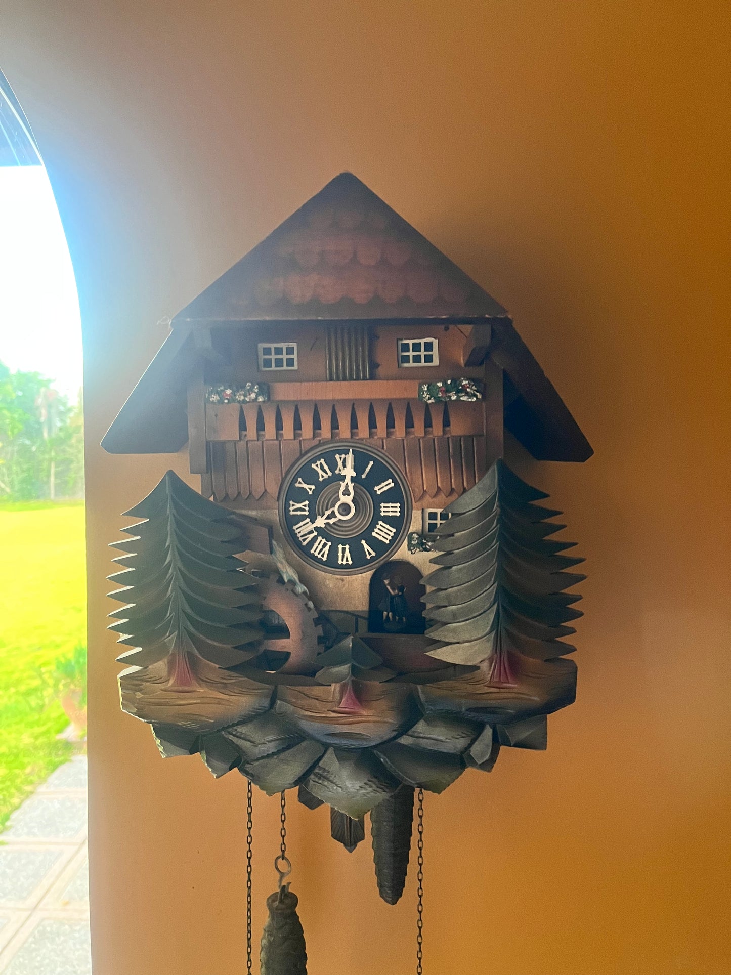 Relojes Cucú de madera – originales y con encanto atemporal